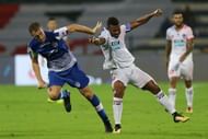 Kalu Uche cut a frustrating figure today. (Photo: ISL)